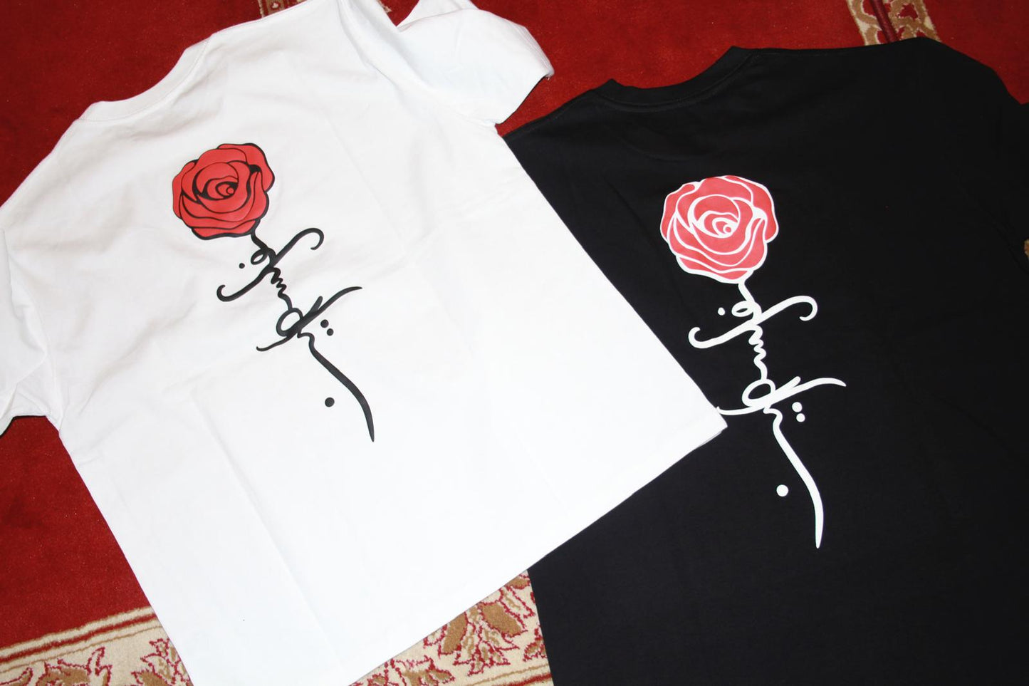 فلسطين (Falastine) rose T-shirt